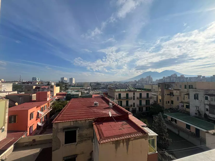 Immagine 19 di Appartamento in vendita  in Viale Margherita a Napoli