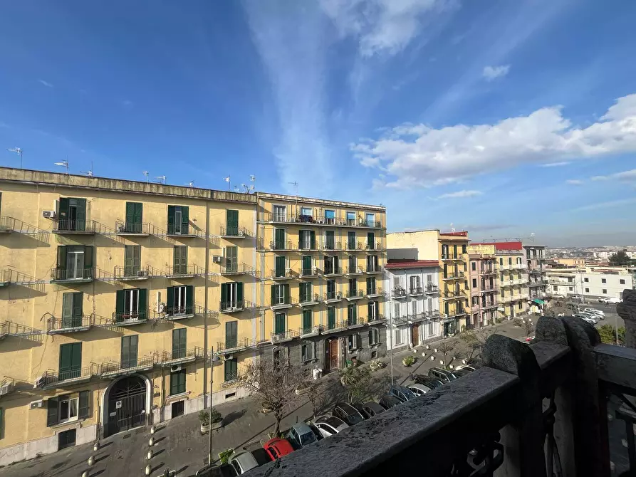 Immagine 15 di Appartamento in vendita  in Viale Margherita a Napoli