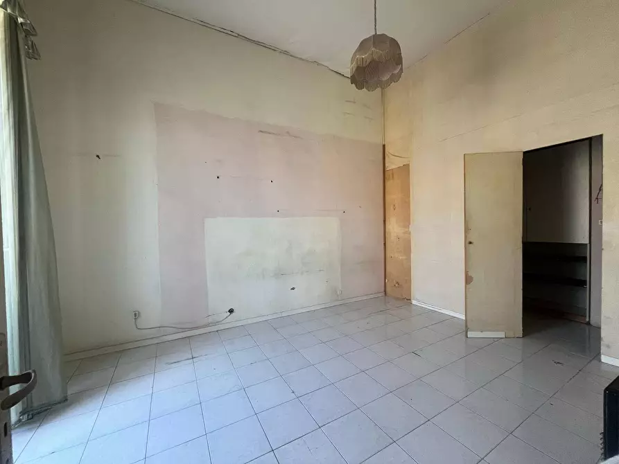 Immagine 11 di Appartamento in vendita  in Viale Margherita a Napoli