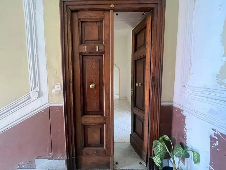 Immagine 4 di Appartamento in vendita  in Viale Margherita a Napoli