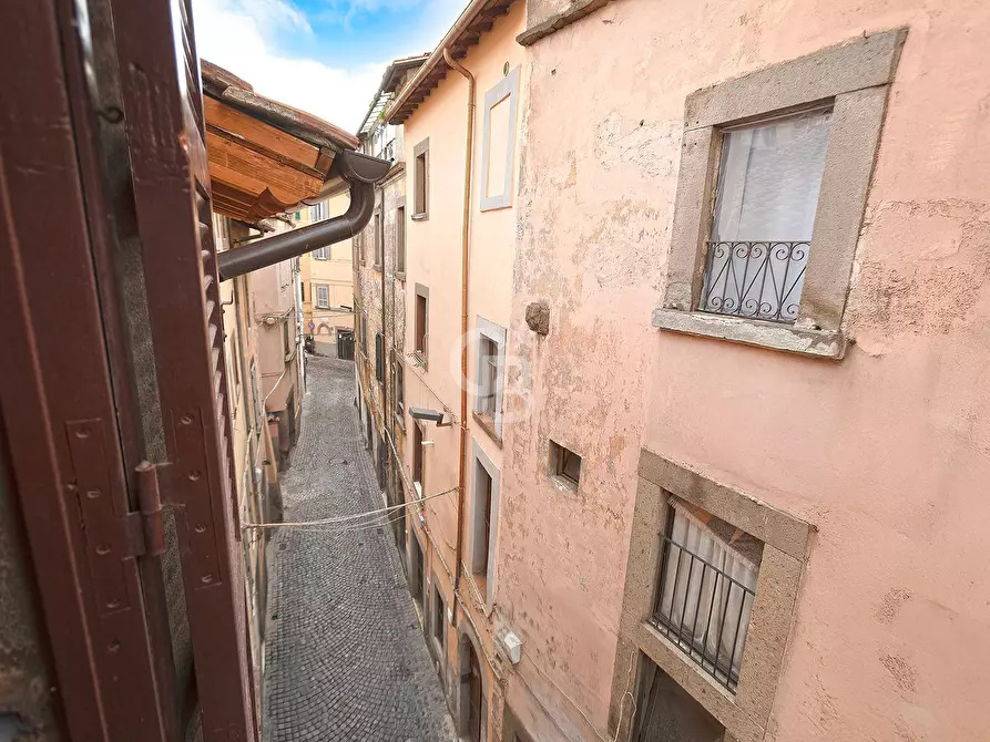 Immagine 24 di Appartamento in vendita  in Via delle Fabbriche a Viterbo