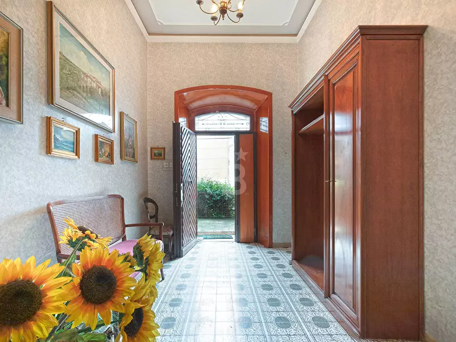 Immagine 4 di Villa in vendita  in Via Lorenzo da Viterbo a Viterbo