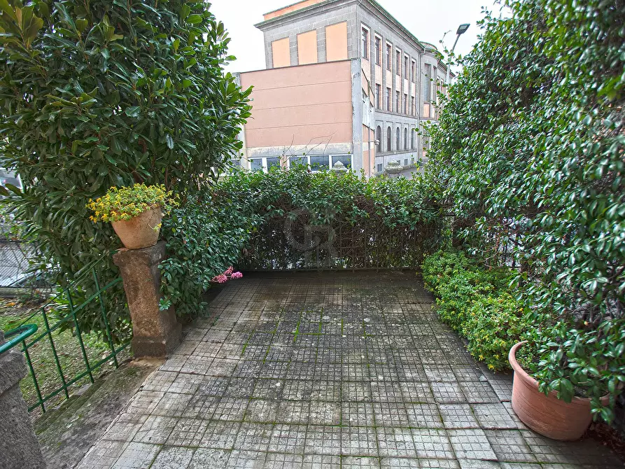 Immagine 25 di Villa in vendita  in Via Lorenzo da Viterbo a Viterbo
