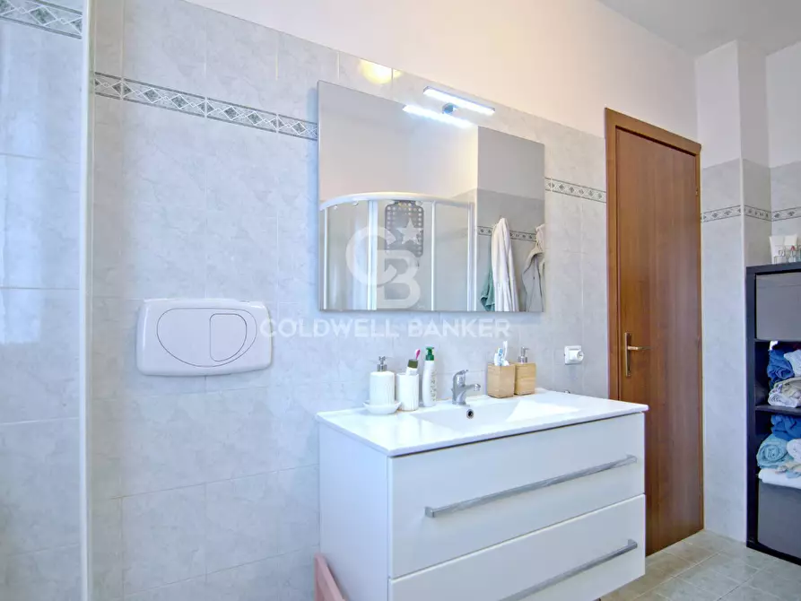 Immagine 14 di Appartamento in vendita  in Via della Costa a Campo Nell'elba