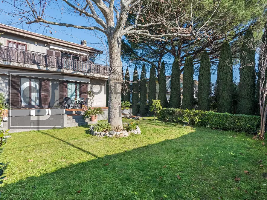 Villa in vendita in Via Caprera a Ciampino