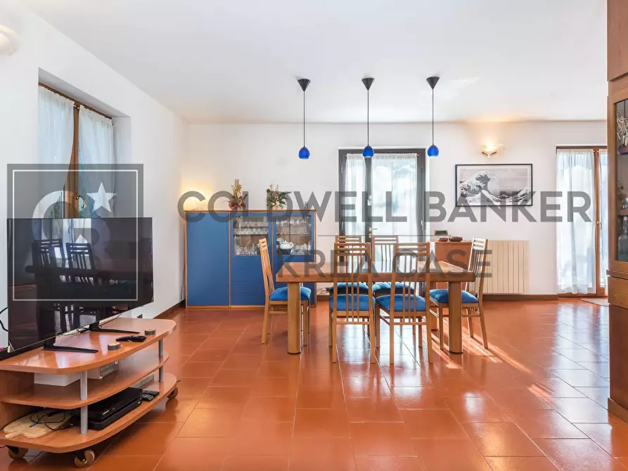 Immagine 7 di Villa in vendita  in Via Caprera a Ciampino