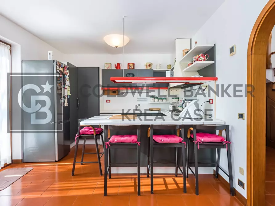 Immagine 8 di Villa in vendita  in Via Caprera a Ciampino