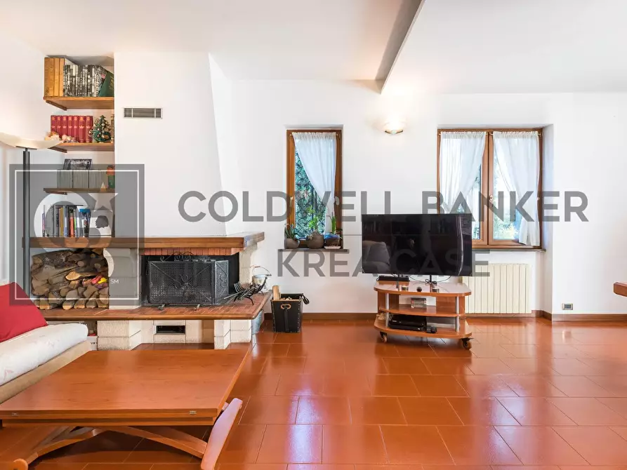 Immagine 11 di Villa in vendita  in Via Caprera a Ciampino