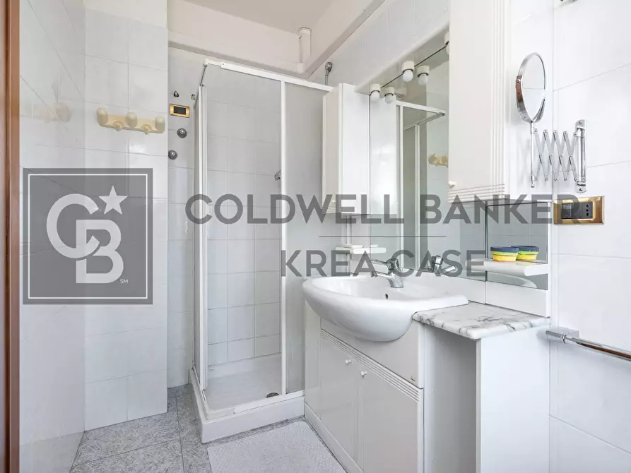 Immagine 30 di Villa in vendita  in Via Caprera a Ciampino