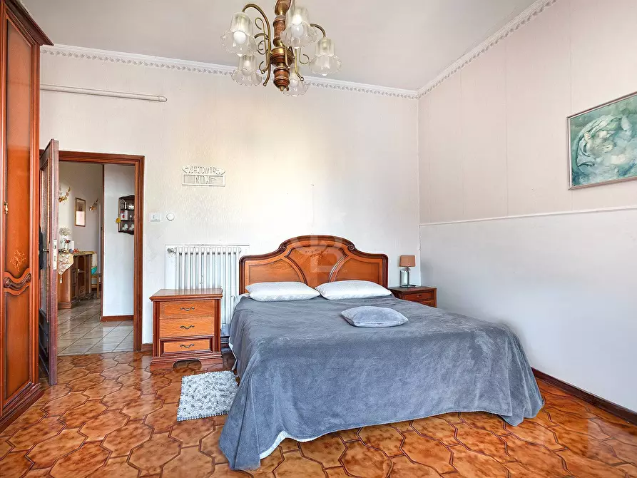 Immagine 15 di Appartamento in vendita  in Via Piave a Viterbo