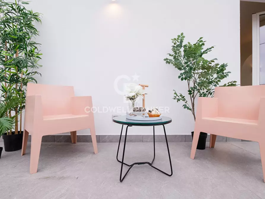 Immagine 11 di Attico in vendita  in Viale Vespucci a Rimini