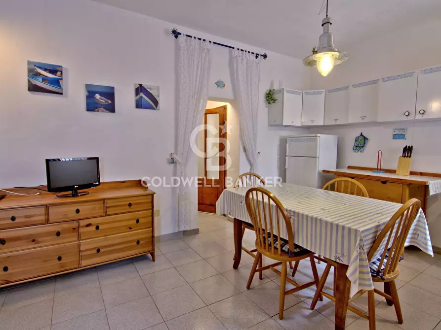 Immagine 4 di Appartamento in vendita  in Via Giuseppe Garibaldi a Campo Nell'elba