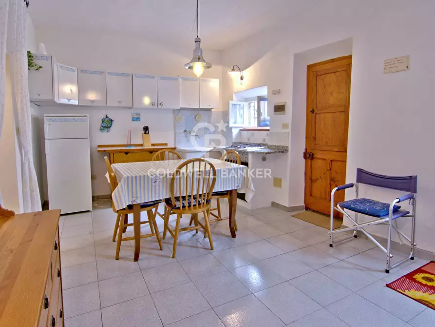 Immagine 9 di Appartamento in vendita  in Via Giuseppe Garibaldi a Campo Nell'elba