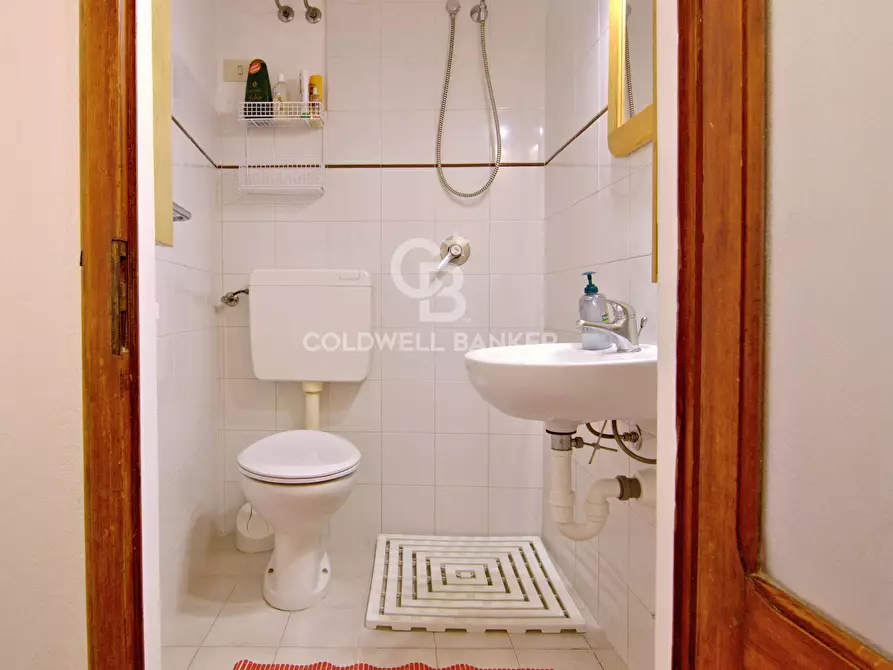 Immagine 17 di Appartamento in vendita  in Via Giuseppe Garibaldi a Campo Nell'elba