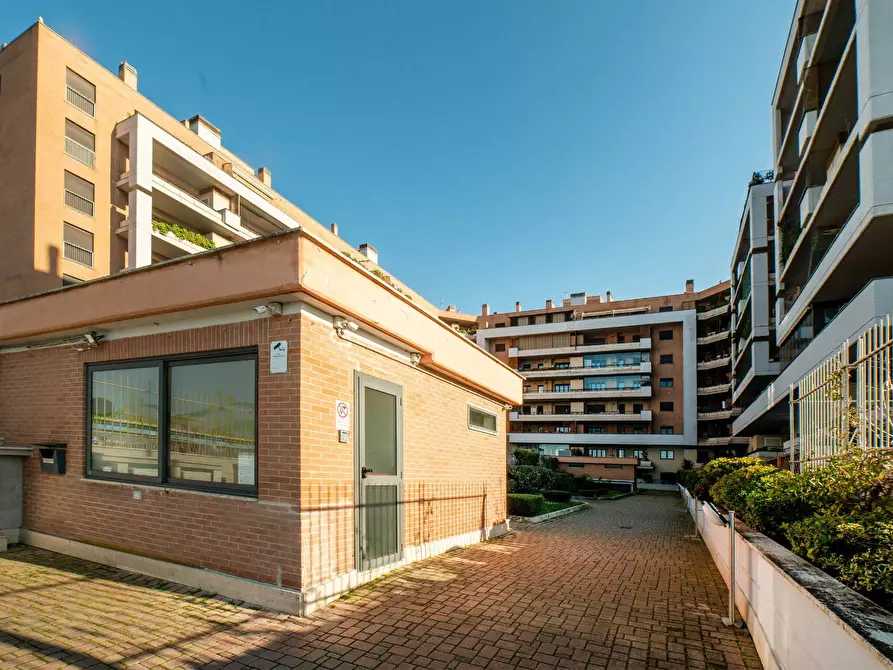 Immagine 2 di Appartamento in vendita  in Via del Perugino a Fiumicino