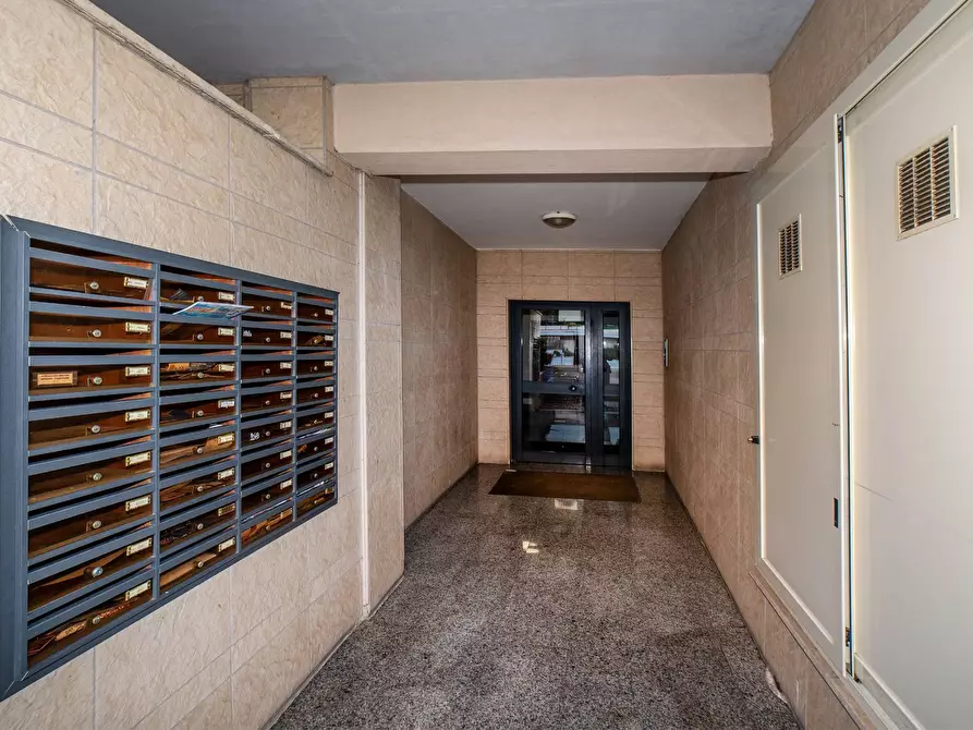 Immagine 4 di Appartamento in vendita  in Via del Perugino a Fiumicino