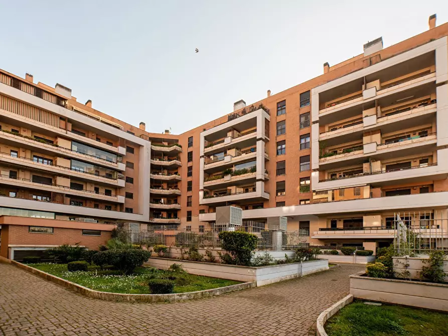 Immagine 6 di Appartamento in vendita  in Via del Perugino a Fiumicino