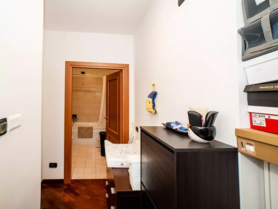 Immagine 17 di Appartamento in vendita  in Via del Perugino a Fiumicino