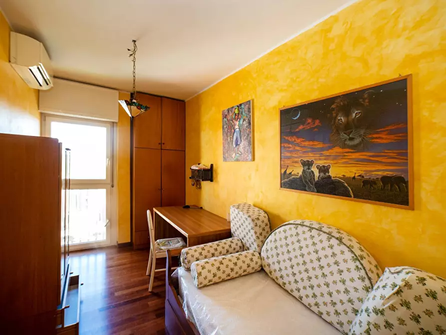 Immagine 28 di Appartamento in vendita  in Via Valentino Mazzola a Roma