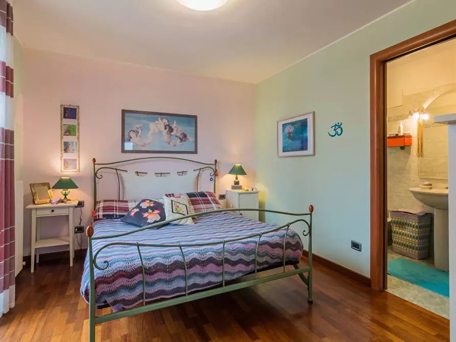 Immagine 20 di Villa in vendita  in Via Oddi a Pesaro