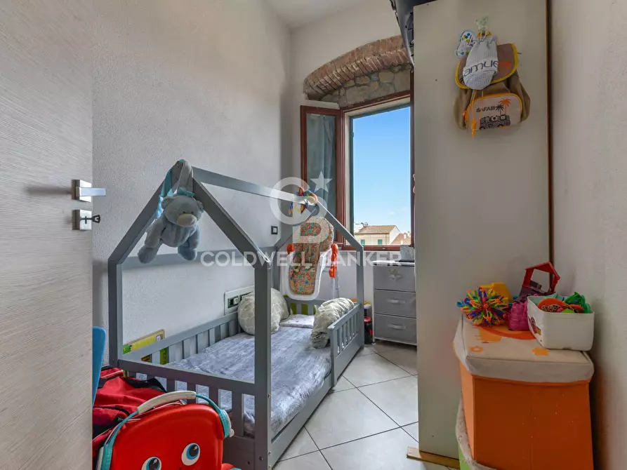 Immagine 10 di Appartamento in vendita  in Via Dante Alighieri a Capoliveri