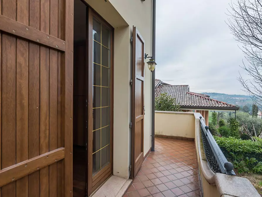 Immagine 17 di Villa in vendita  in Viale A. Spinelli a Morciano Di Romagna