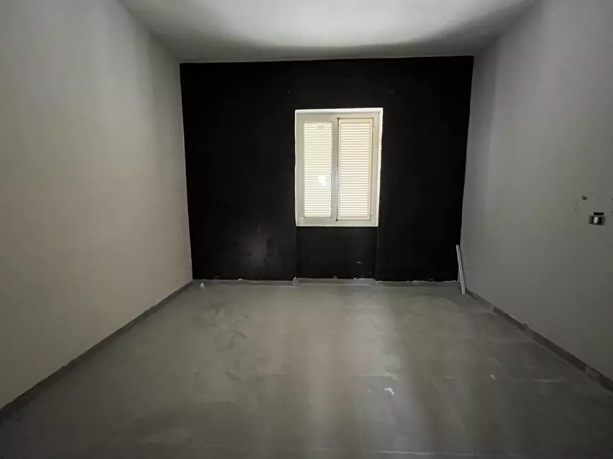 Immagine 3 di Appartamento in vendita  in via Angelo Camillo de Meis a Napoli