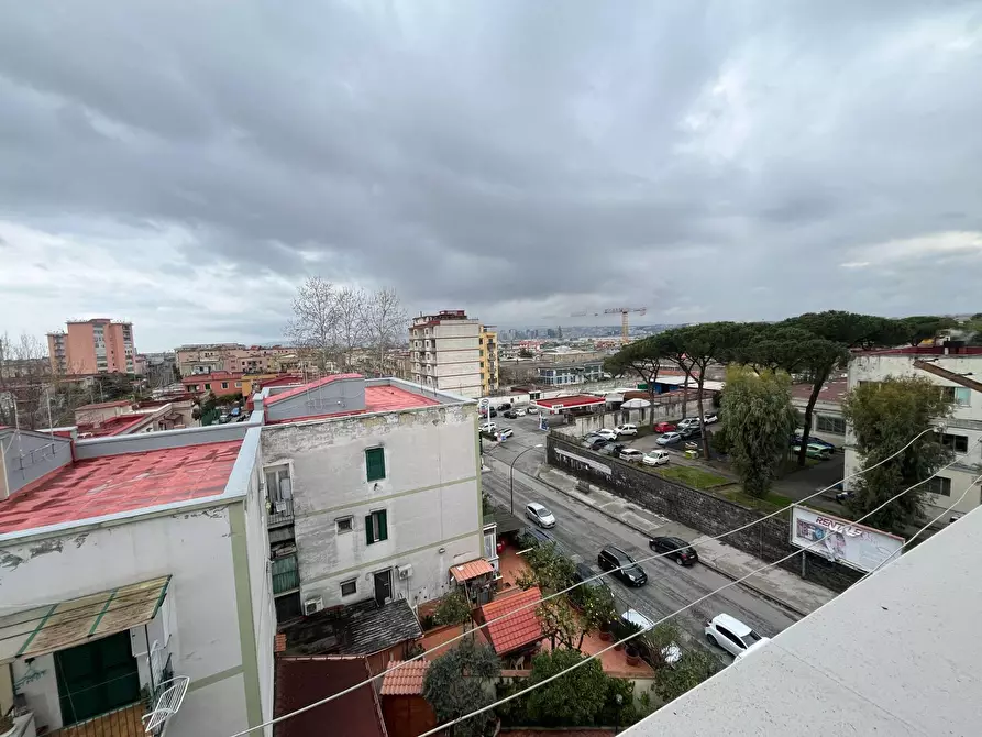 Immagine 14 di Appartamento in vendita  in via Angelo Camillo de Meis a Napoli