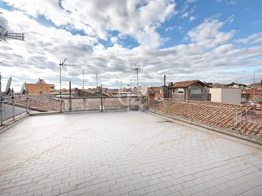 Immagine 21 di Appartamento in vendita  in Via del Giglio a Viterbo