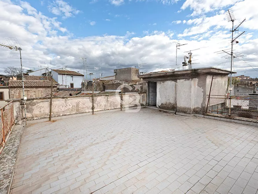 Immagine 19 di Appartamento in vendita  in Via del Giglio a Viterbo