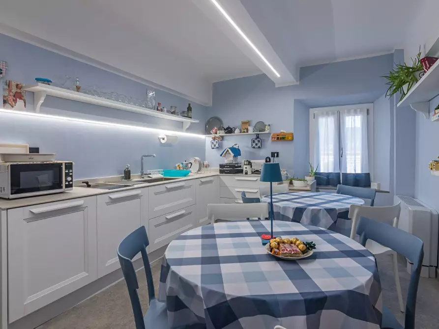 Immagine 11 di Rustico / casale in vendita  in Via Roma a Saludecio