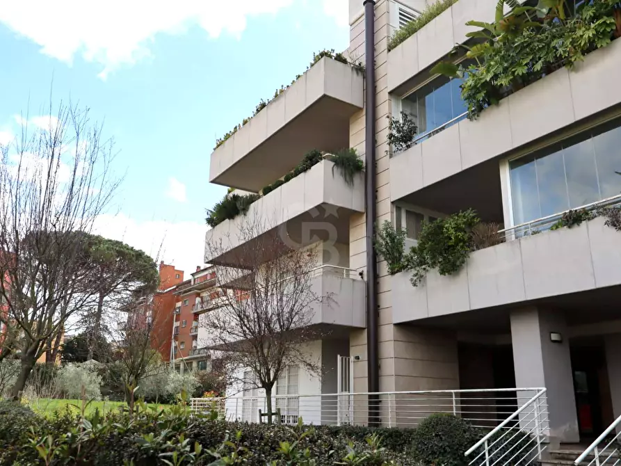 Immagine 2 di Appartamento in vendita  in Via Cassia 1042 a Roma