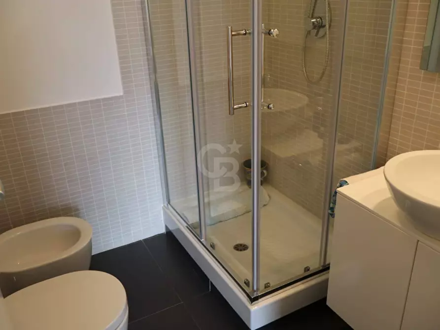 Immagine 16 di Appartamento in vendita  in Via Cassia 1042 a Roma