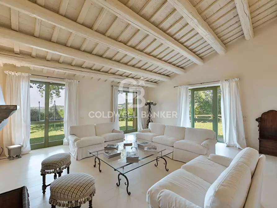 Immagine 6 di Villa in vendita  in Via Ponte Morotto a Pesaro