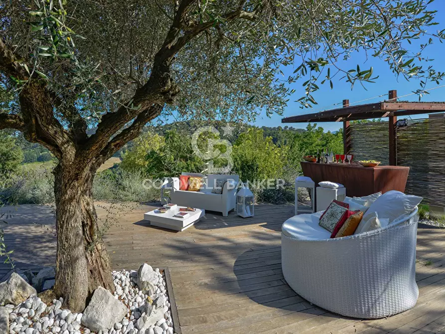 Immagine 10 di Villa in vendita  in Via Ponte Morotto a Pesaro