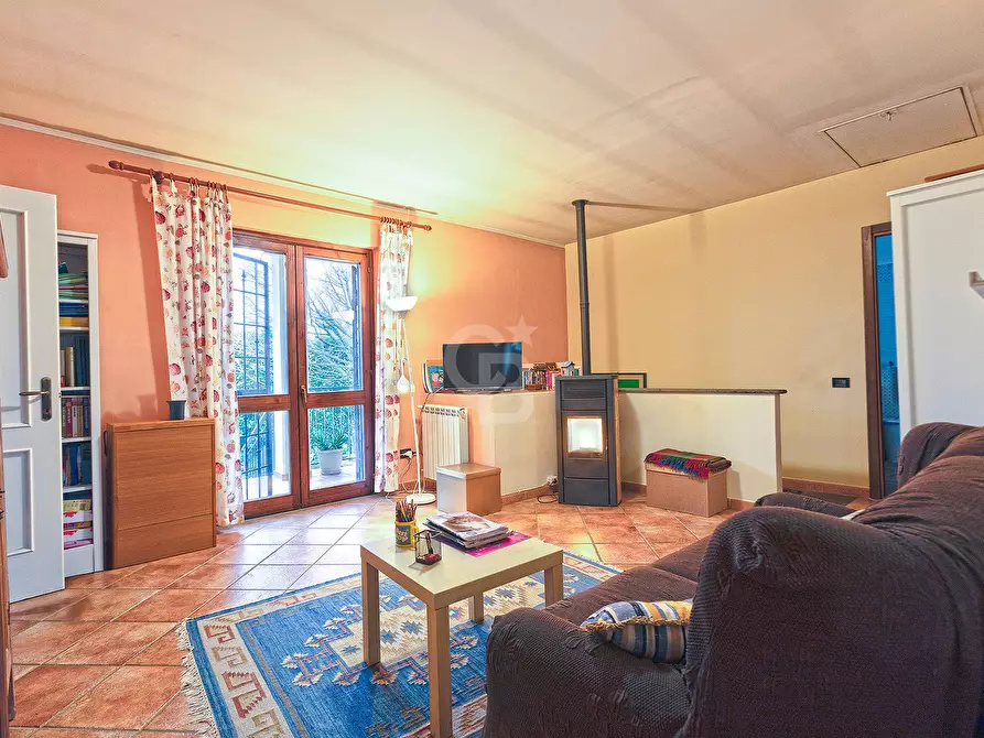 Immagine 13 di Villa in vendita  in Paparano a Vitorchiano