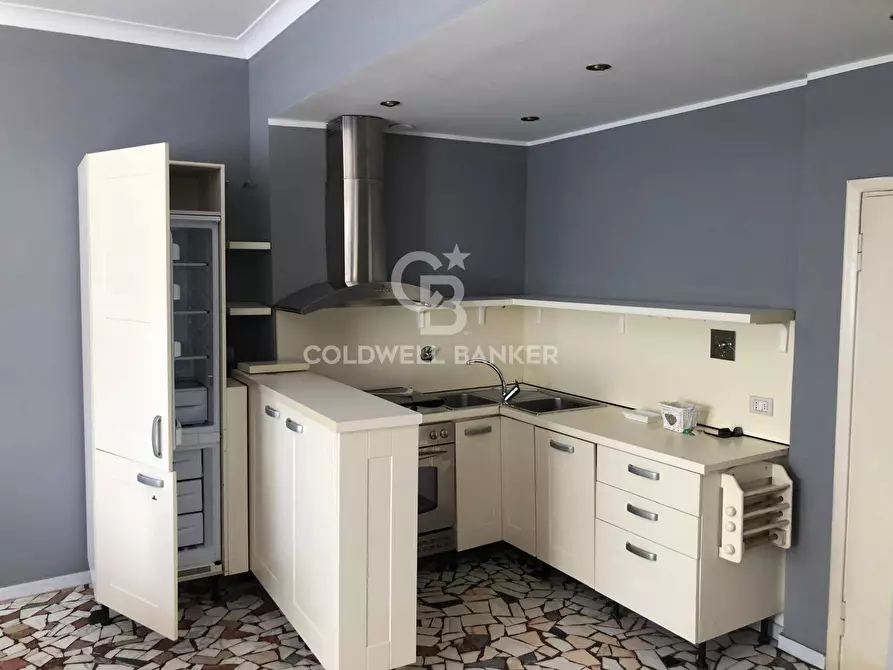 Immagine 5 di Appartamento in affitto  in Viale Dante a Riccione