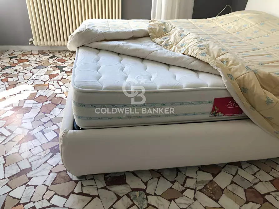 Immagine 11 di Appartamento in affitto  in Viale Dante a Riccione