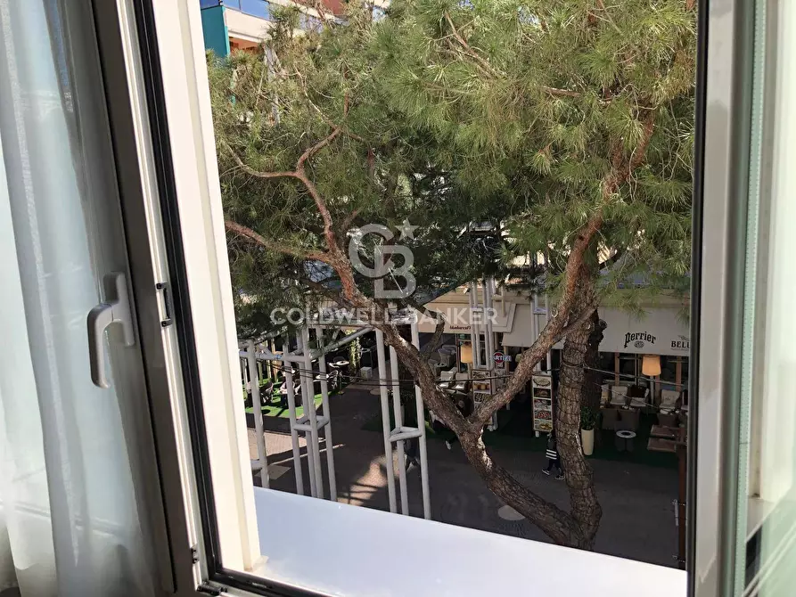 Immagine 15 di Appartamento in affitto  in Viale Dante a Riccione