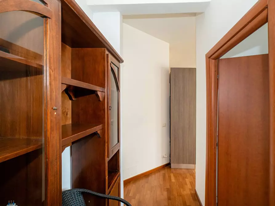 Immagine 12 di Attico in vendita  in Via Licia a Roma