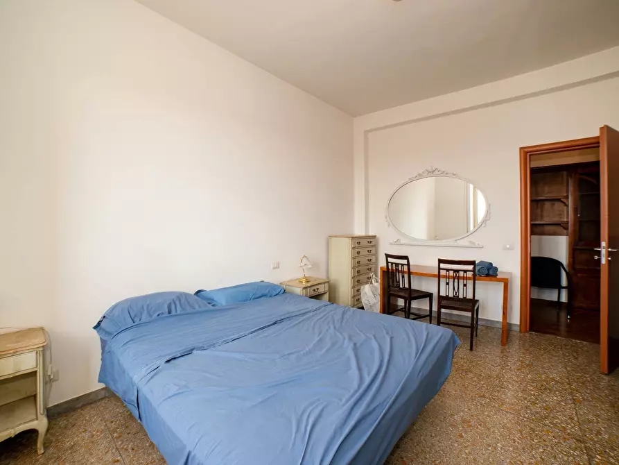 Immagine 16 di Attico in vendita  in Via Licia a Roma