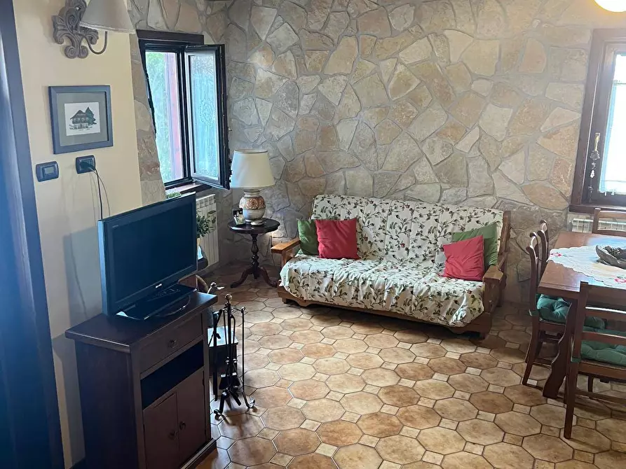 Immagine 3 di Appartamento in vendita  in CONTRADA PONTONE a Castel Di Sangro