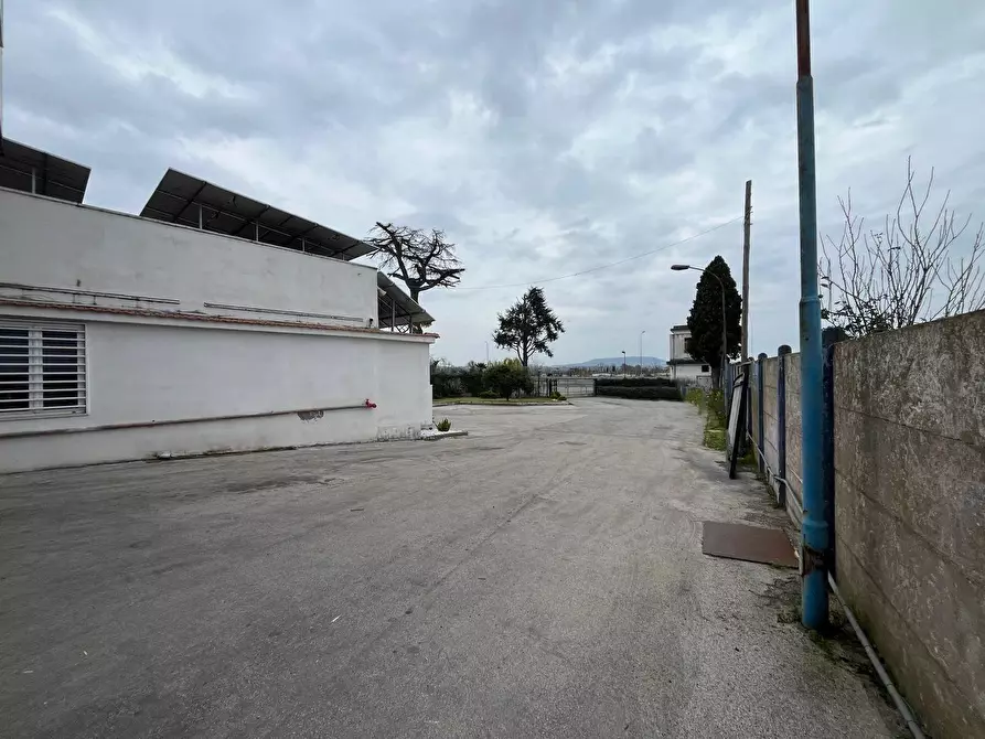 Immagine 25 di Capannone industriale in vendita  in via San Francesco a Patria a Giugliano In Campania