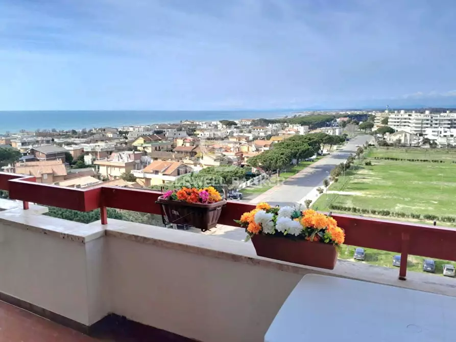 Immagine 1 di Appartamento in vendita  in Viale Andrea Doria a Tarquinia