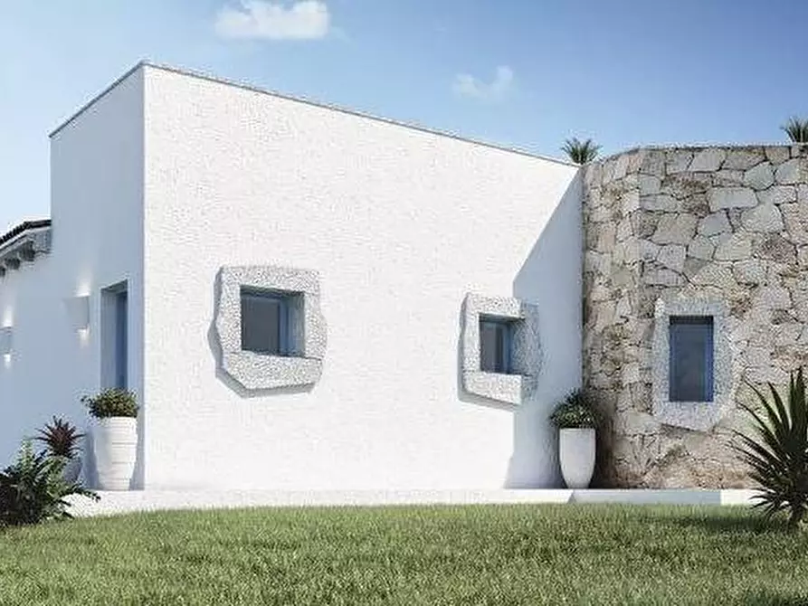 Immagine 5 di Villa in vendita  in LOC. LE SALINE a Olbia