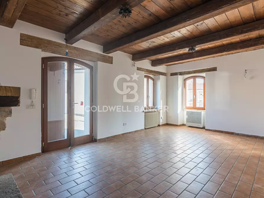 Immagine 6 di Appartamento in vendita  in Piazza Giardini Raffaello Sanzio a Tavoleto