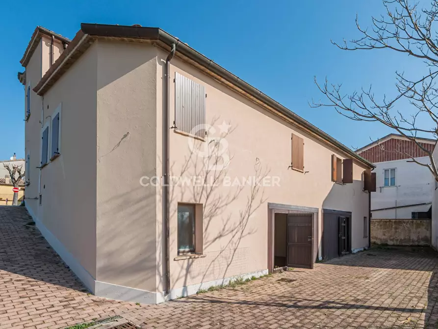 Immagine 23 di Appartamento in vendita  in Piazza Giardini Raffaello Sanzio a Tavoleto