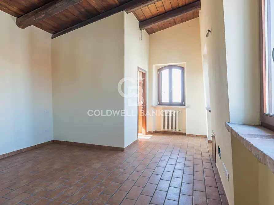 Immagine 19 di Appartamento in vendita  in Piazza Giardini Raffaello Sanzio a Tavoleto