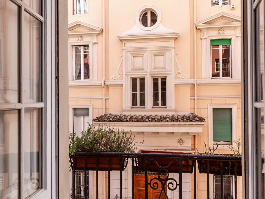 Immagine 20 di Appartamento in vendita  in Via Taro a Roma