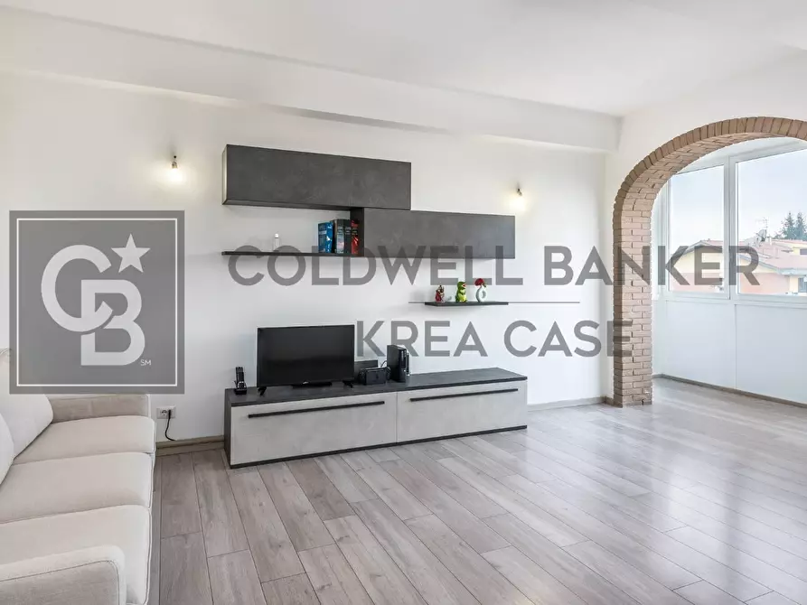 Immagine 3 di Appartamento in vendita  in Via Casignana a Roma